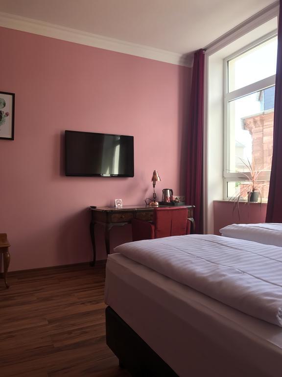 באד הומבורג וור דר הואה Smarthotel Mystique Self Check-In מראה חיצוני תמונה